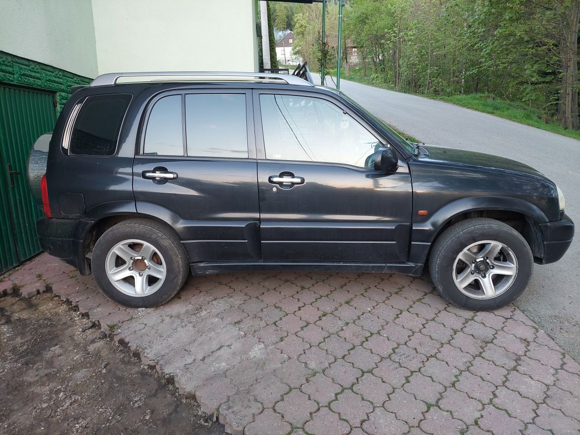 Suzuki grand vitara bezyna plus gaz