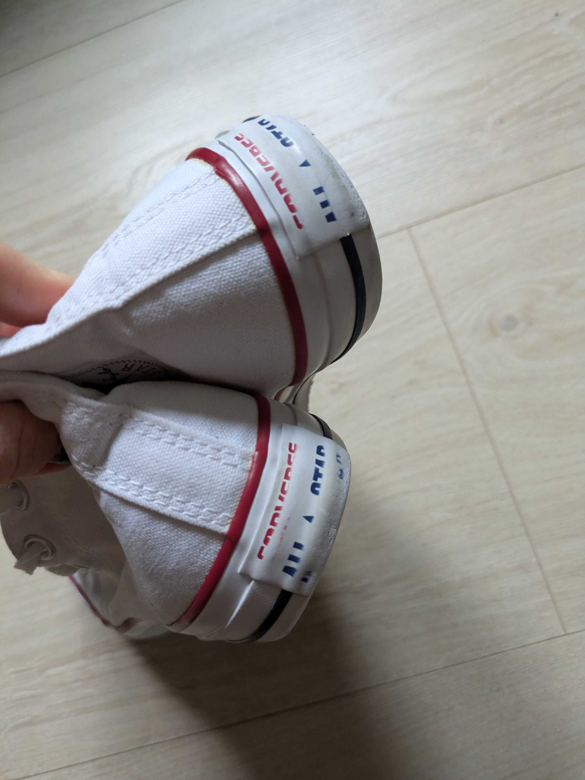 Trampki Converse, r. 36