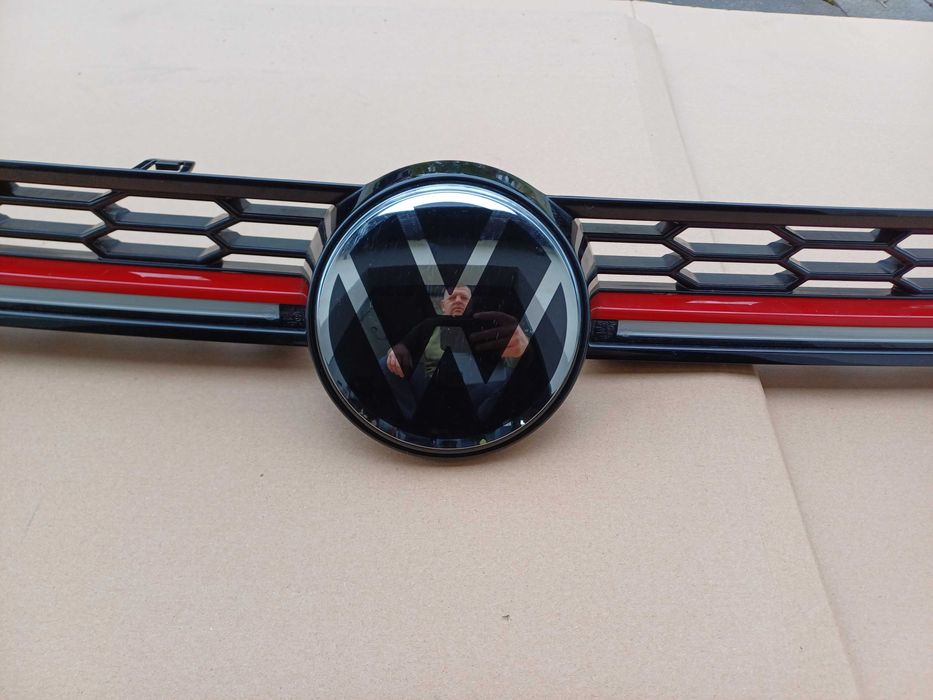 grill vw polo 6 VI gti lift led model 2g085.3651t rok od 2021