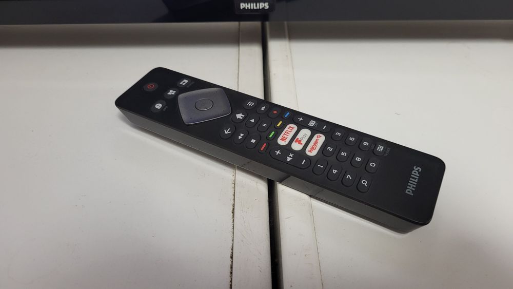 Philips 32" LED 32PFS6805/05 Full HD WiFi Smart DVB-T2 HbbTV