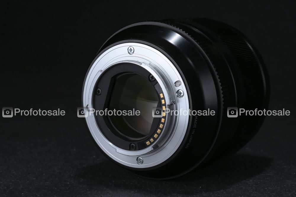 Об'єктив Fujifilm XF 56mm f/1.2 R