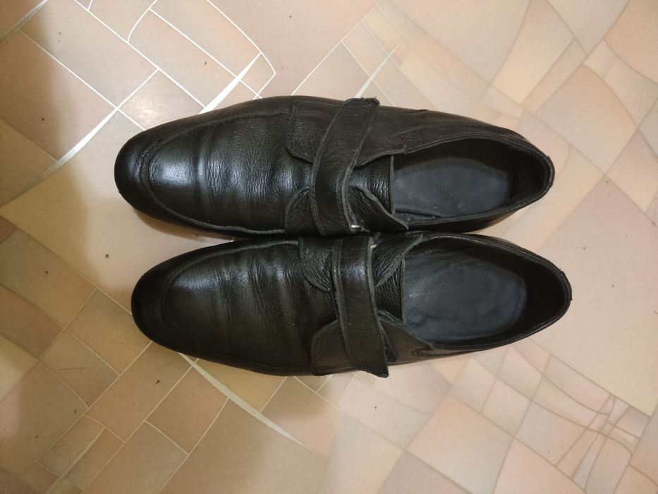 Продам туфлі чоловічі із натуральной шкіри на підлітка