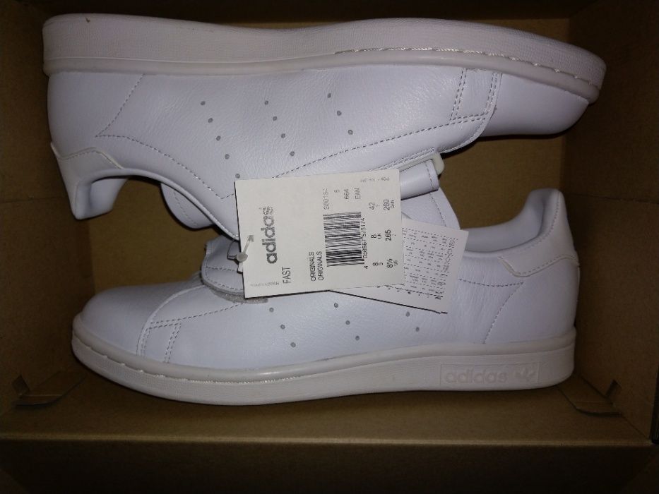 Ténis Adidas clássicos Nº 42 originais e novos a estrear