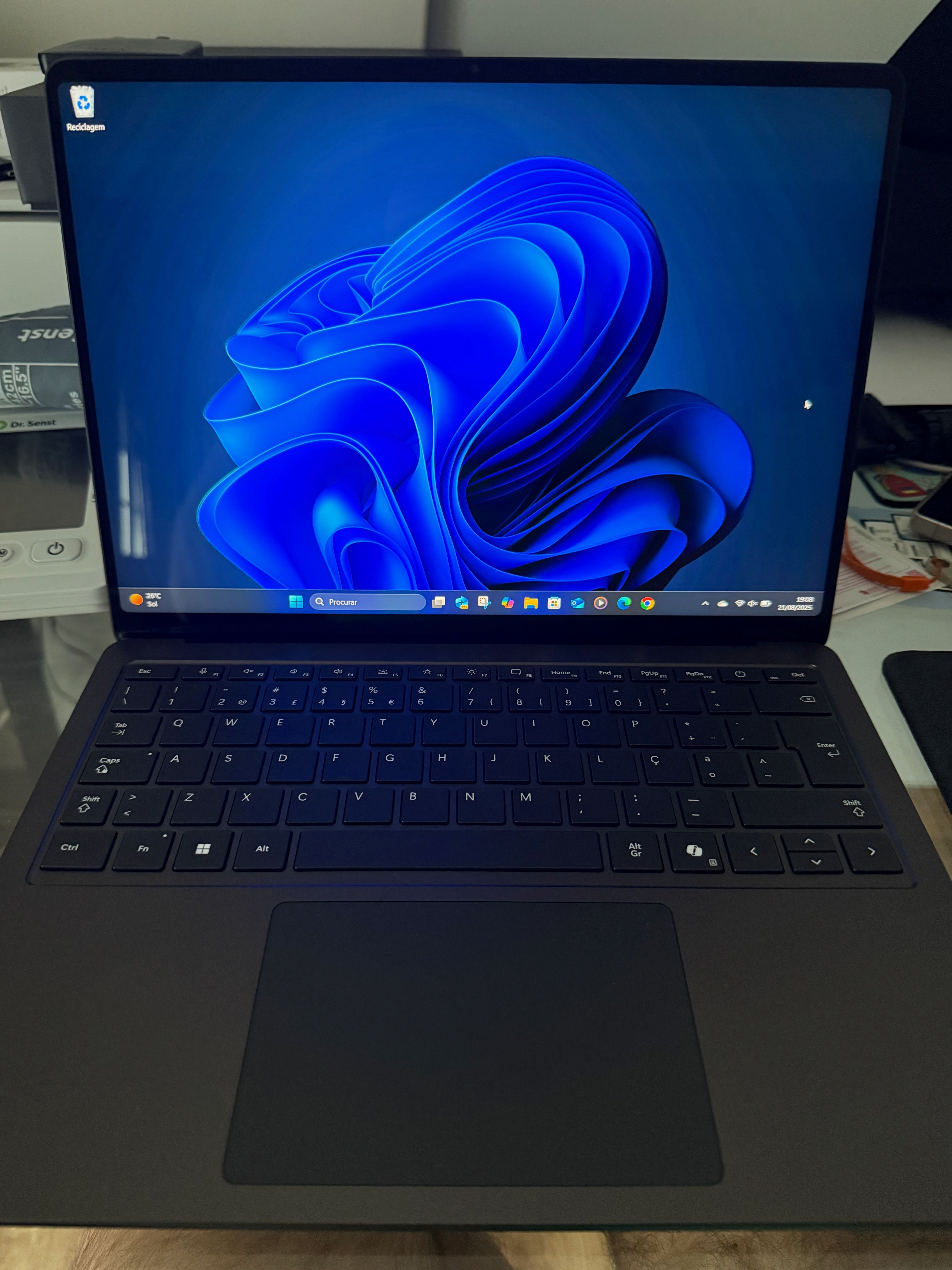 Portátil Microsoft Surface Laptop 13.8"  7th Edição Copilot+