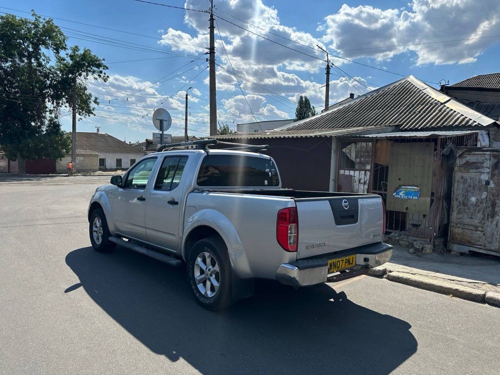 Nissan Navara D40