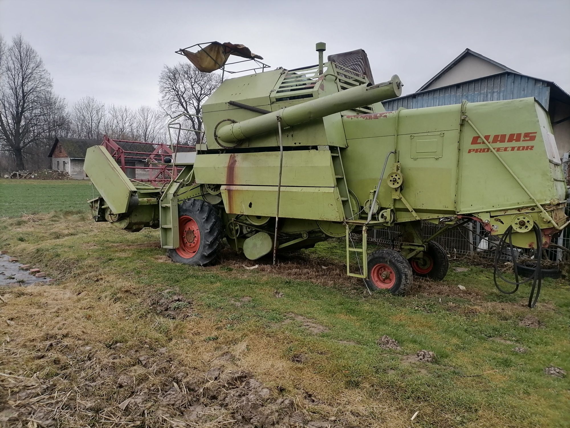 Kombajn   Claas protektor