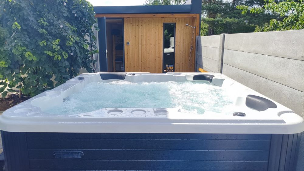Ekskluzywne Jacuzzi 5 osobowe, Balboa WIFI, 94 dysze