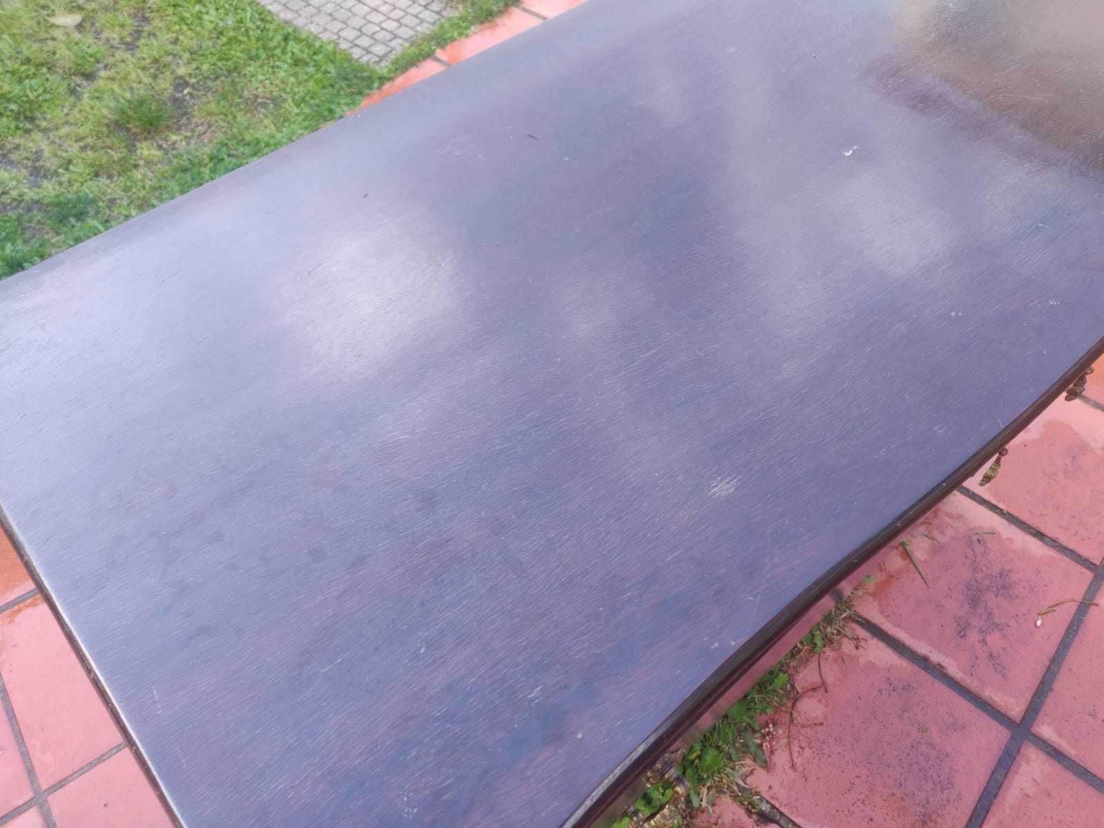 Comoda de madeira antiga