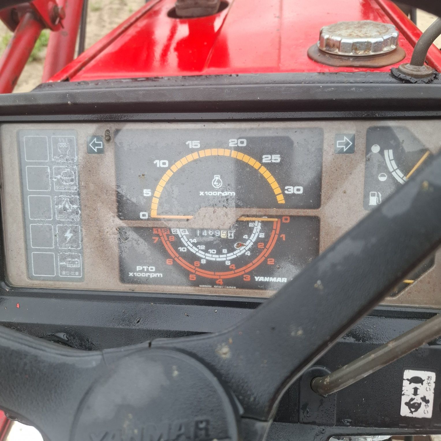 Mini traktor  japoński Yanmar FX 22 ładowacz plus plug