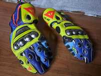 "" VENDIDO  "" Luvas ValentinoRossi 46 dainese