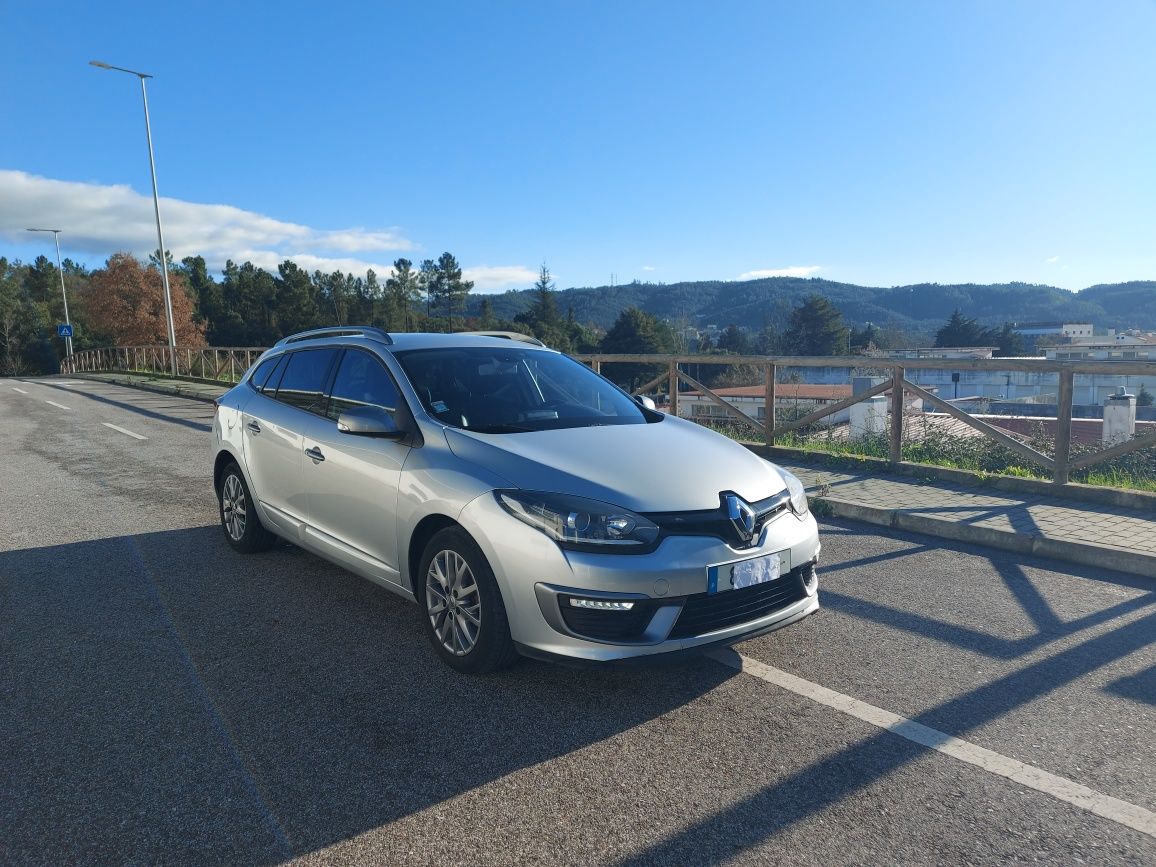 Renault Mégane Diesel 1.5 DCI GTLine 110cv 6V Nacional Financiamento