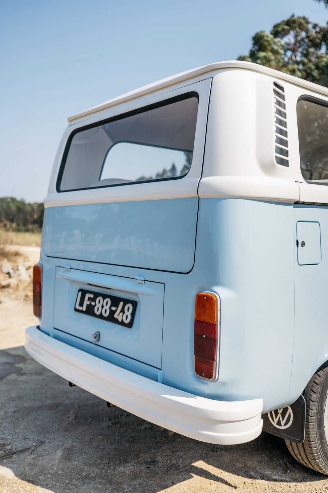 Volkswagen Pão de Forma T2 (1971) – Clássico Restaurado