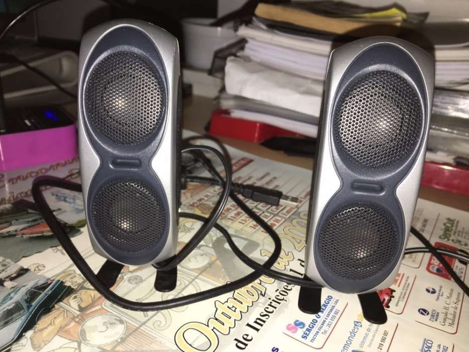 Colunas ligaçao USB