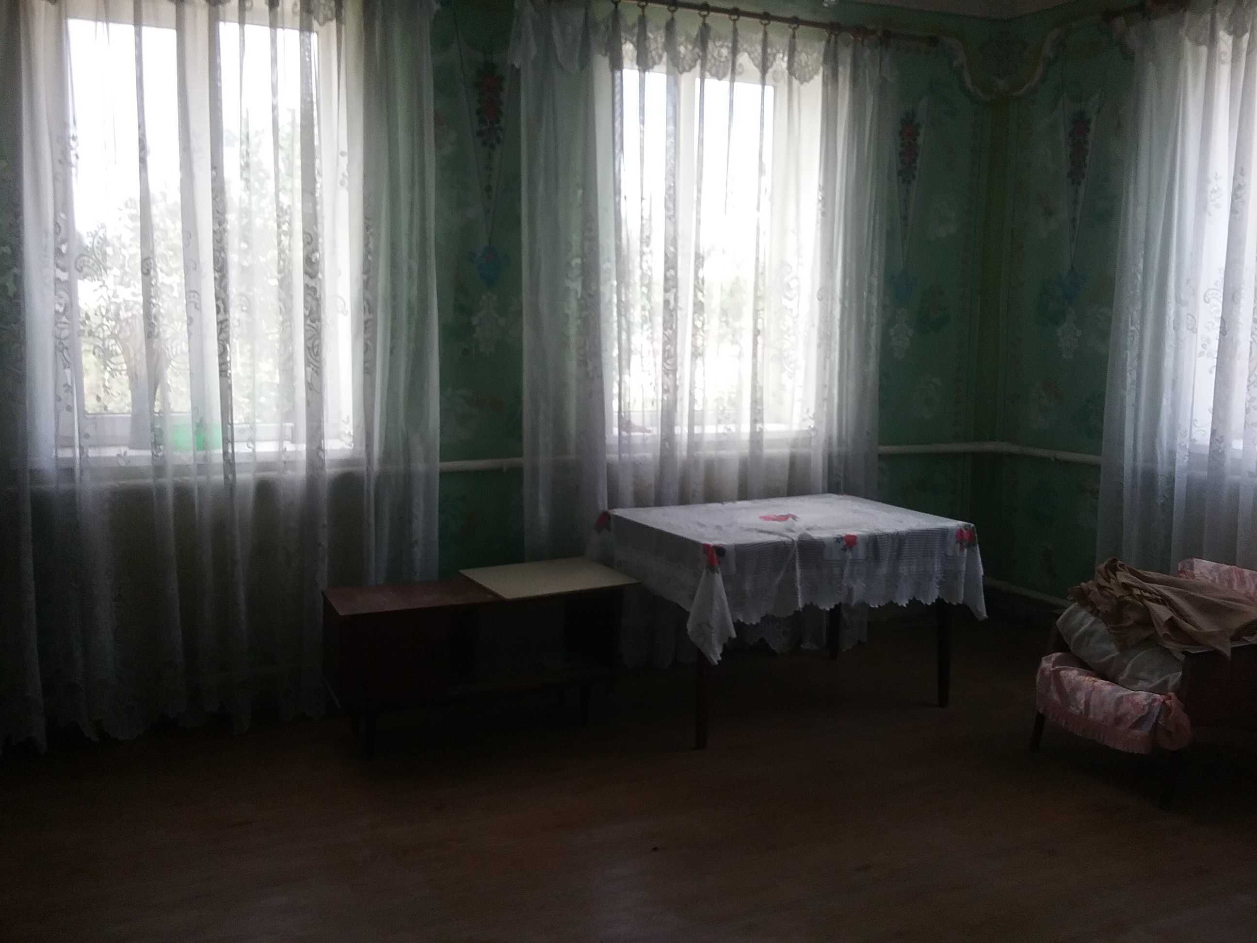 Продам быстро хороший дом в тихом месте