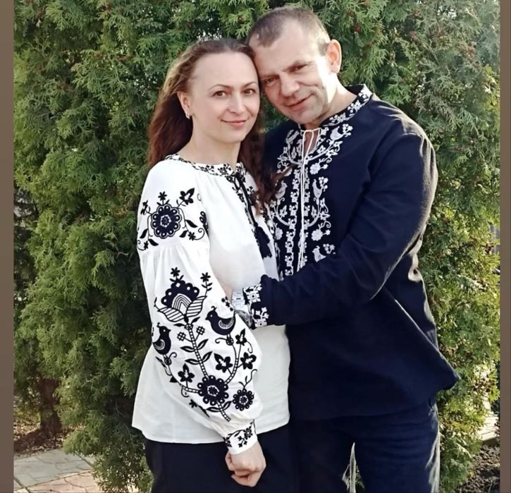 Парні вишиванки.