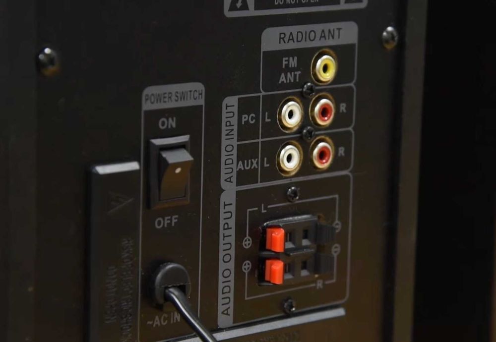 Акустика для дома Sven 2.1 Пульт ДУ Радио Флеш карта Супер акустика