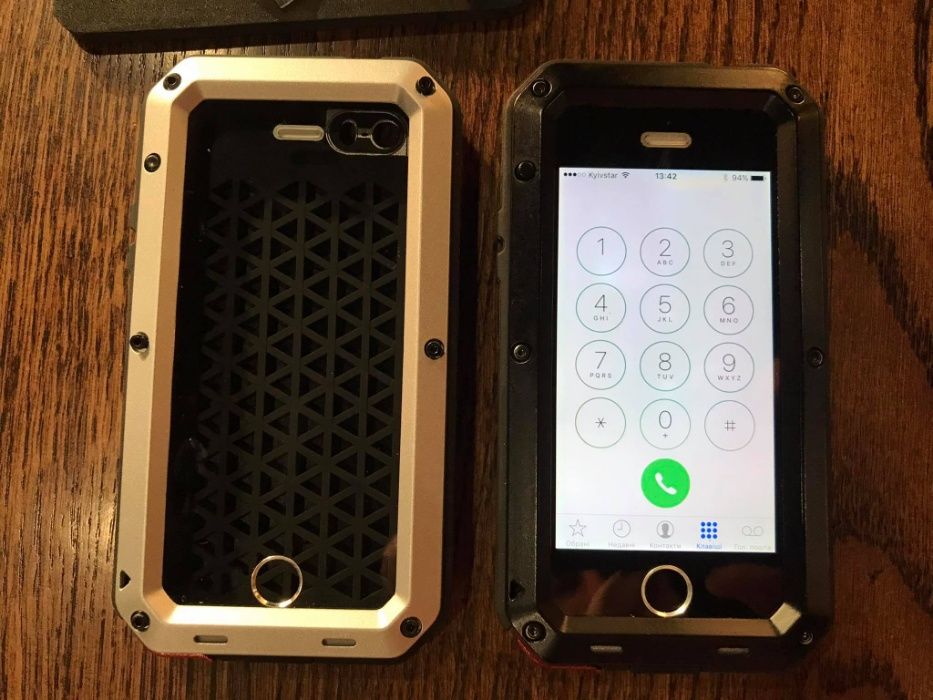 Чехол iPhone противоударный новый металлический  Lunatik Taktik