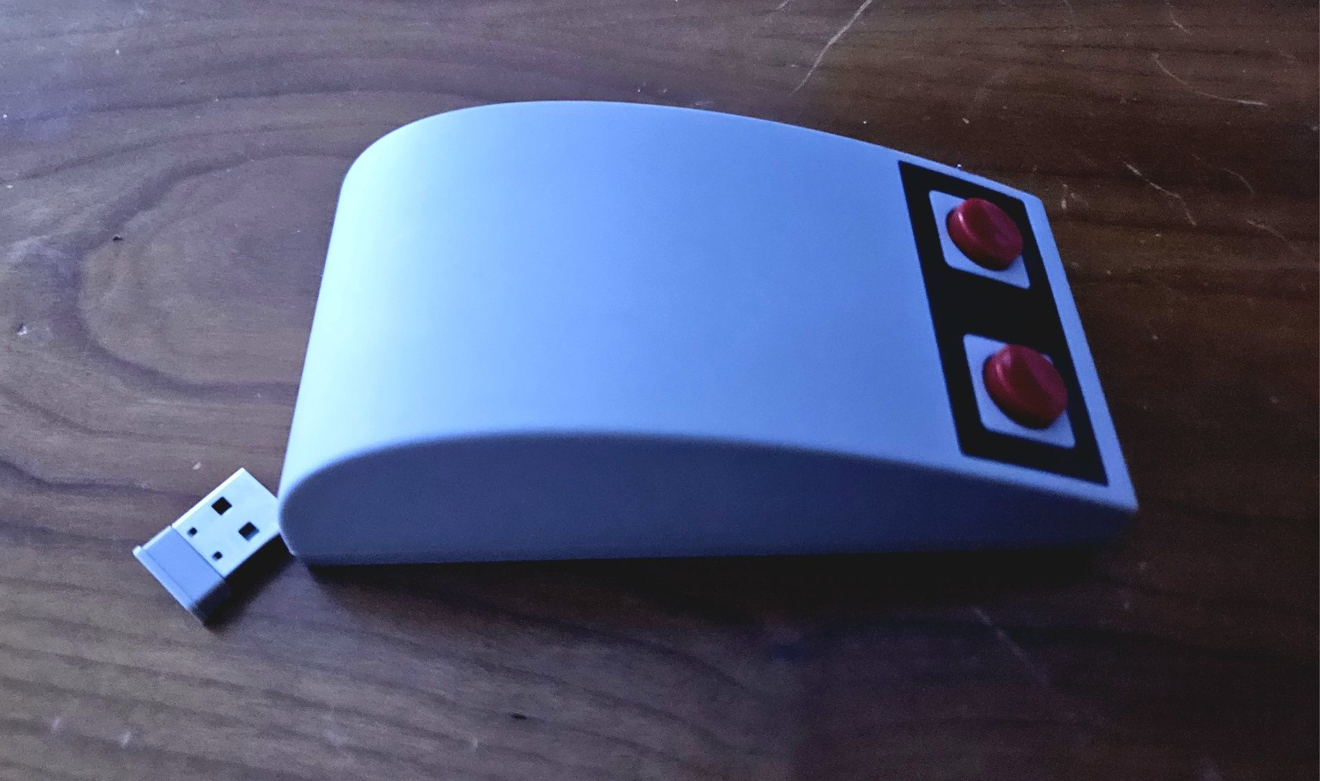 8BitDo N30 Wireless Mouse com o Receptor USB
