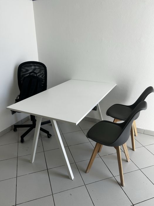 Secretaria com Cadeira