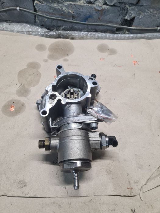 ТНВД паливний насос високого тиску Audi A3 A4 B8 A5 A6 C7 A8 D4 Q3 Q5