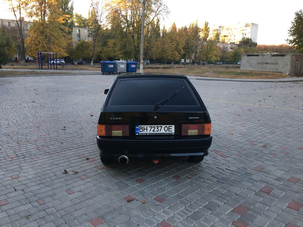 Легковой автомобиль Ваз 2114