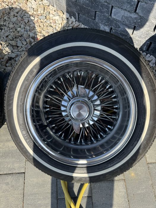 Felgi szprychowe z oponami