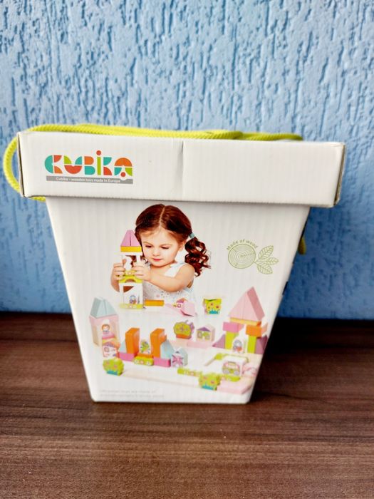 Cubika Містечко для дівчаток