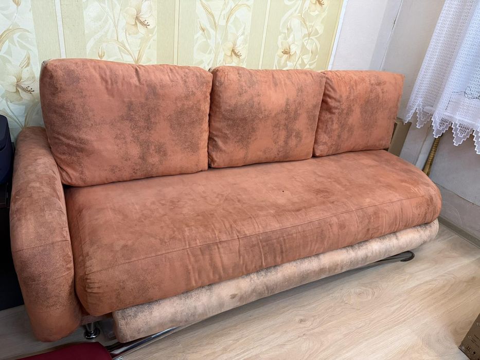 Продам розкладний диван бу