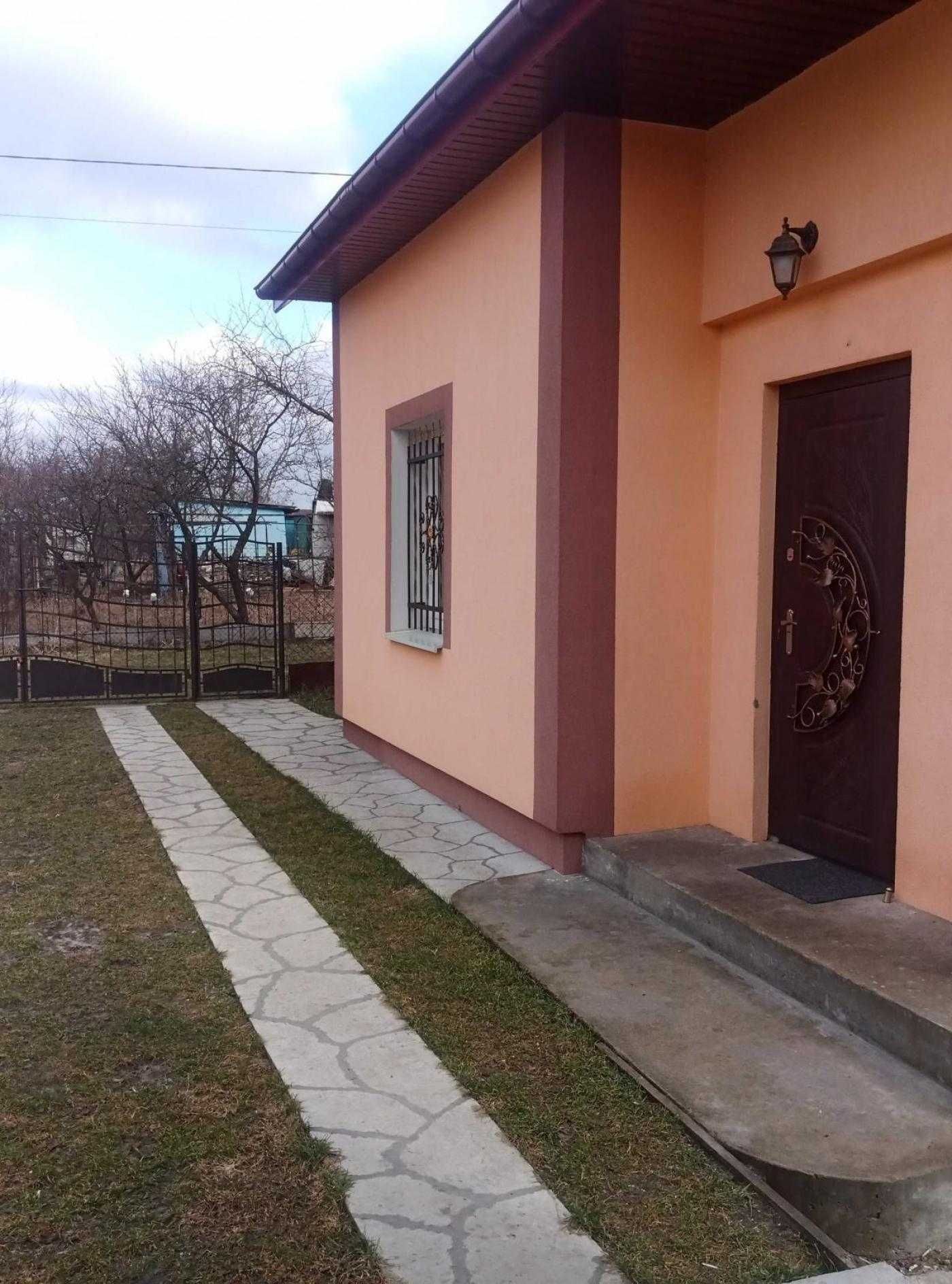 Продаж будинку з ремонтом у с. Підрясне