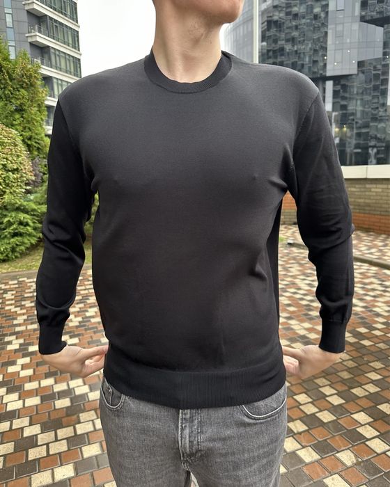 Новий чоловічий светр Zara