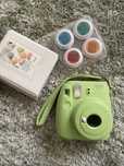 Instax mini 9 muito bom estado com livro e lentes
