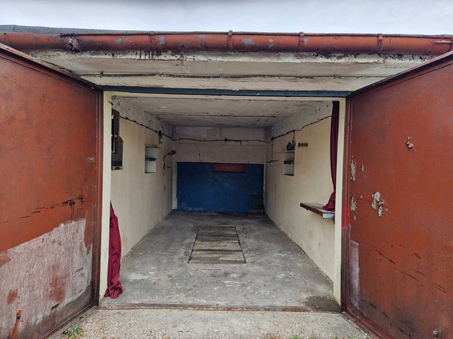 Garaż murowany Andersa