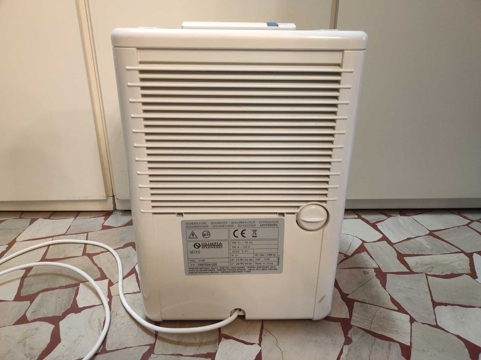 осушитель воздуха мини Deumidificatore Olimpia Splendid 01187