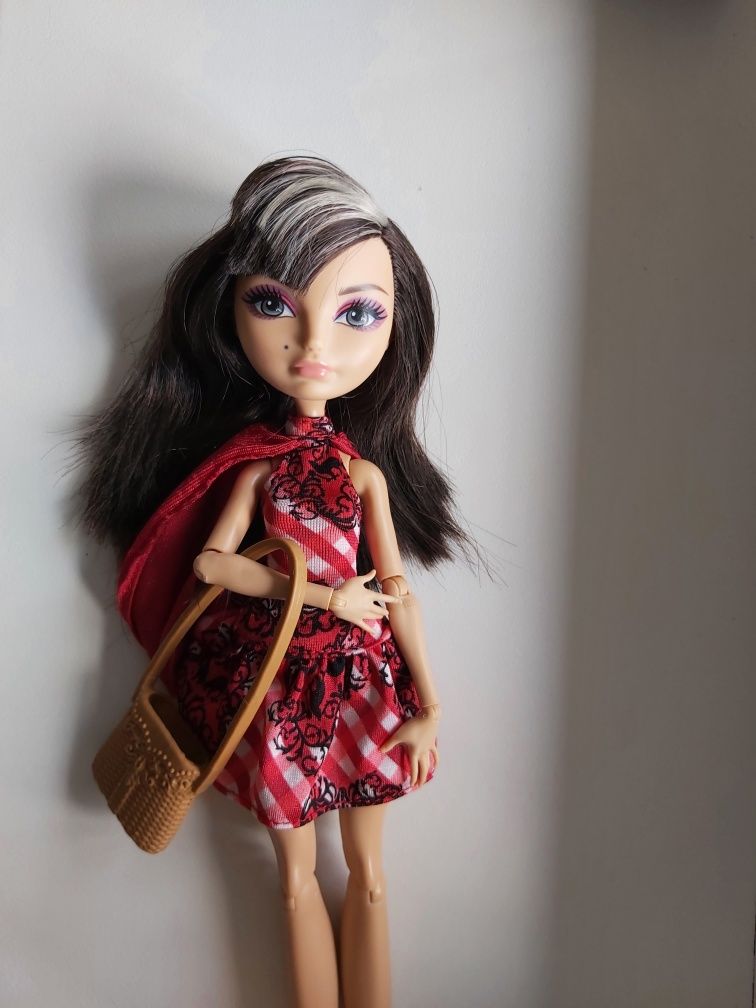 Лялька Ever After High Cerise Hood, Серіз Худ Евер Афтер Хай оригінал