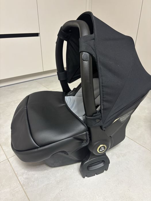 Аатокрісло junama 0+ до 12 кг