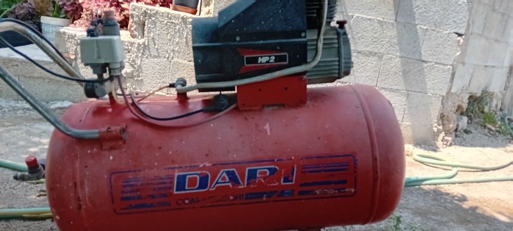 Compressor de 100 litros