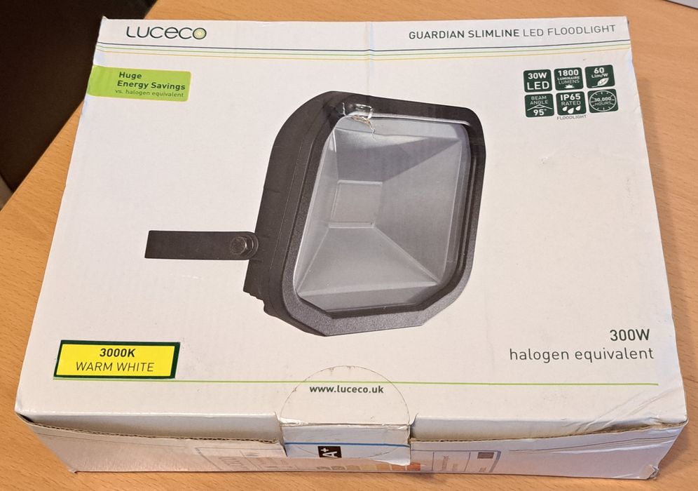 Lampa LED, reflektor LUCECO Guardian Slimline 30W