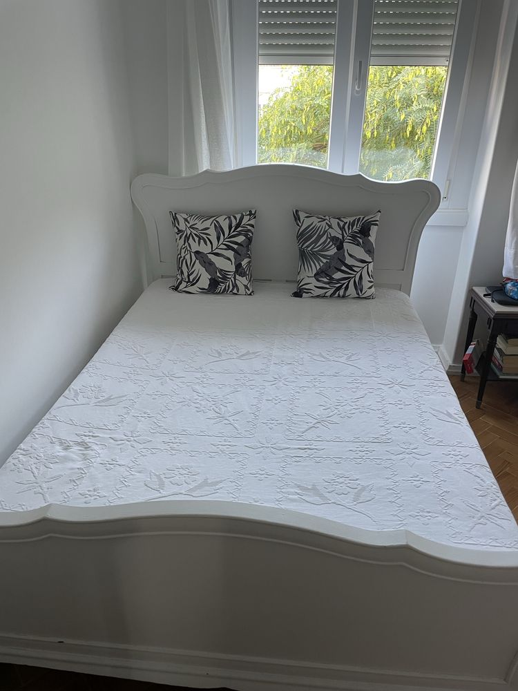 Estrutura de cama de casal