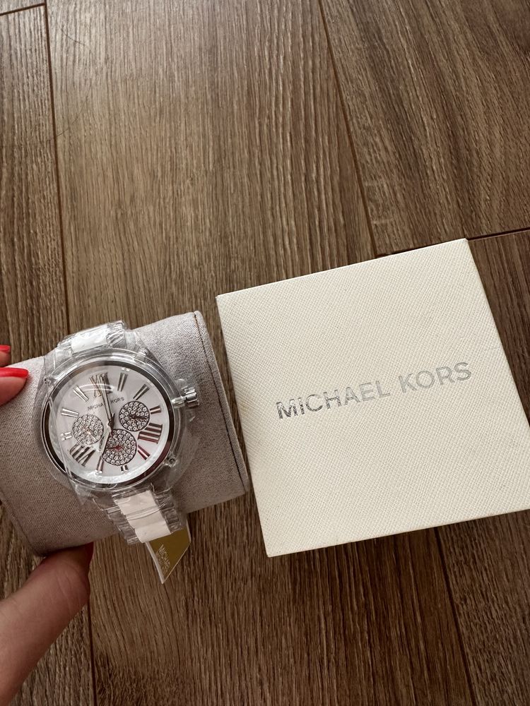 Michael kors biały plastik zegarek damski