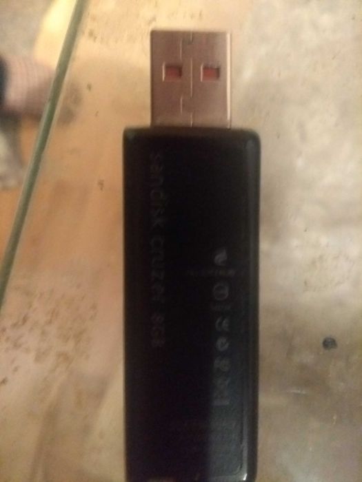 Pen Drive 8GB sanddisck