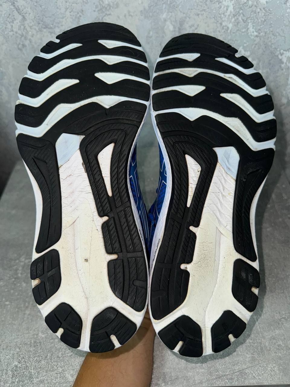 Кросівки бігові Asics GT-2000 10  100%оригінал