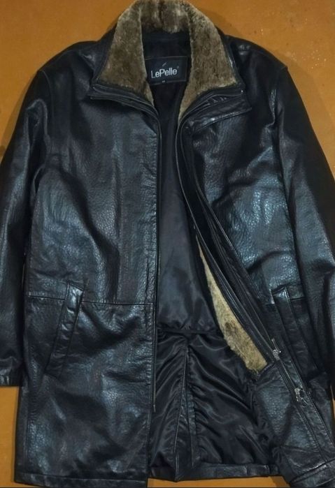 Новая осенне-зимняя кожаная куртка
