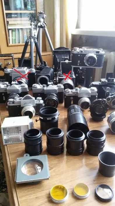 Коллекция фотоаппаратов и принадлежностей в розницу