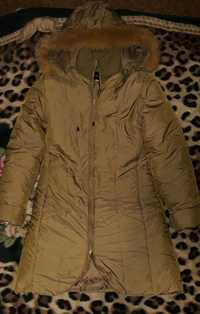 Зимняя женская куртка,в хорошем состоянии, размер М