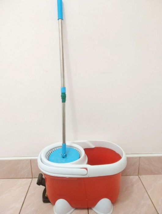 Складна швабра з відром з віджимом,б/в.