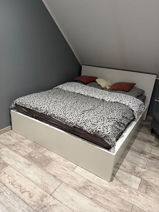 Łóżko Ikea 160x200 z pojemnikiem