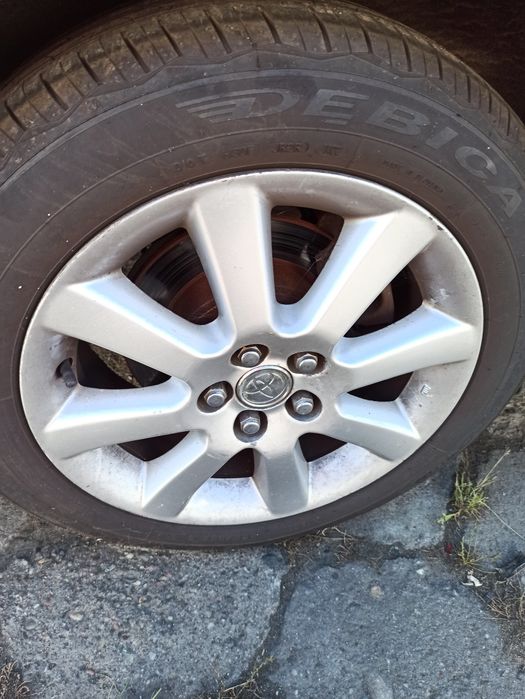 Felgi koła aluminiowe 5x100 Opony letnie 205/55 16 Toyota Avensis t25