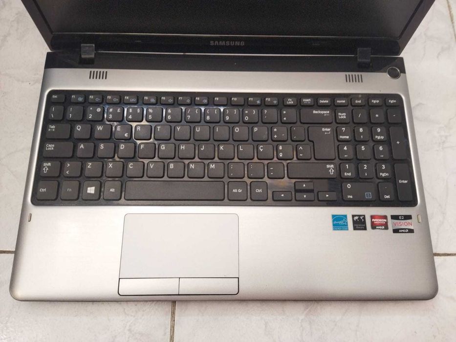 Portatil Samsung Series 3