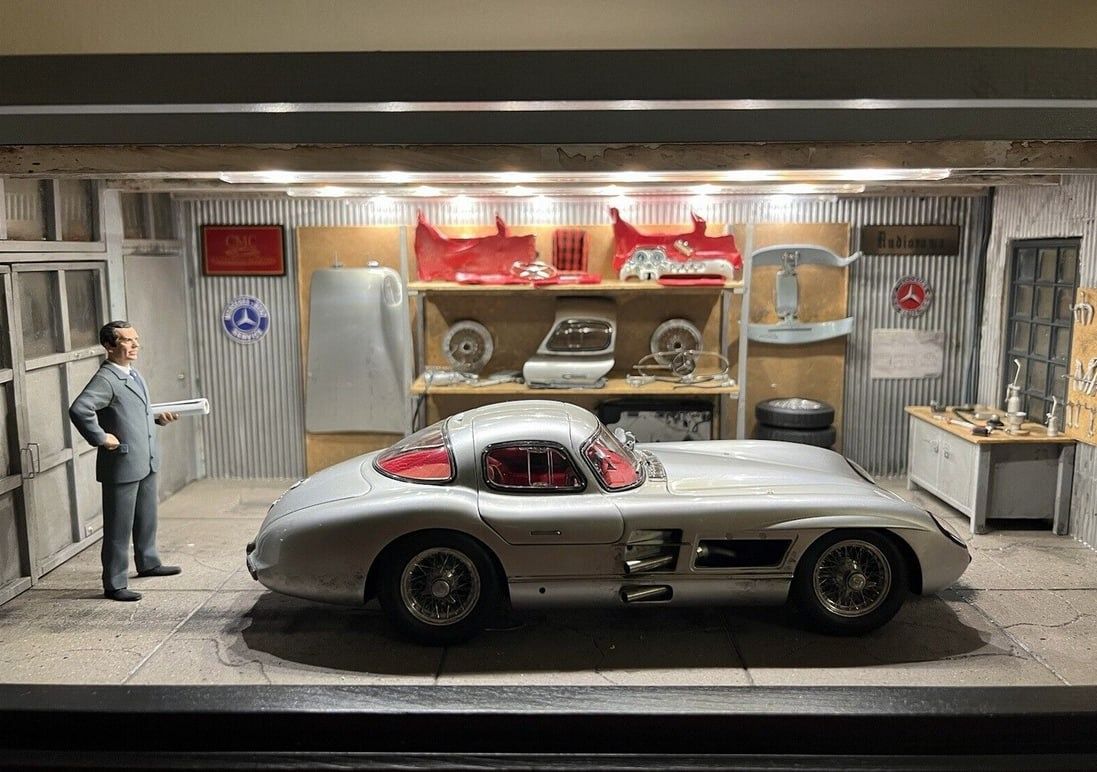 Diorama CMC 1/18 "Rudolf Uhlenhaut" Mercedes-Benz 300 SLR