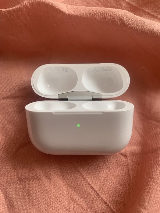 Кейс для AirPods Pro (1-го покоління) - оригінал